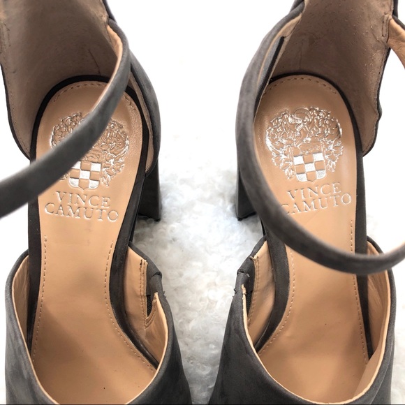 NWOB Vince Camuto “Jilley” Suede Peeptoe Sandal - Picture 4 of 8